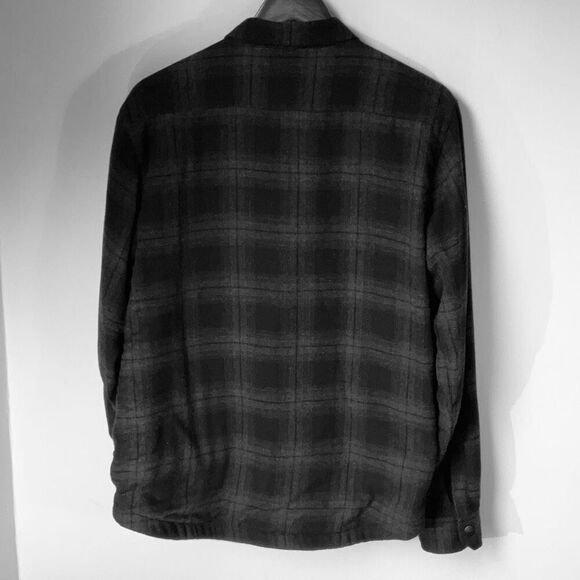Ezekiel Grey and Black Buffalo Plaid Flannel Snap Up Shacket, Medium. Pockets! - Picture 2 of 13
